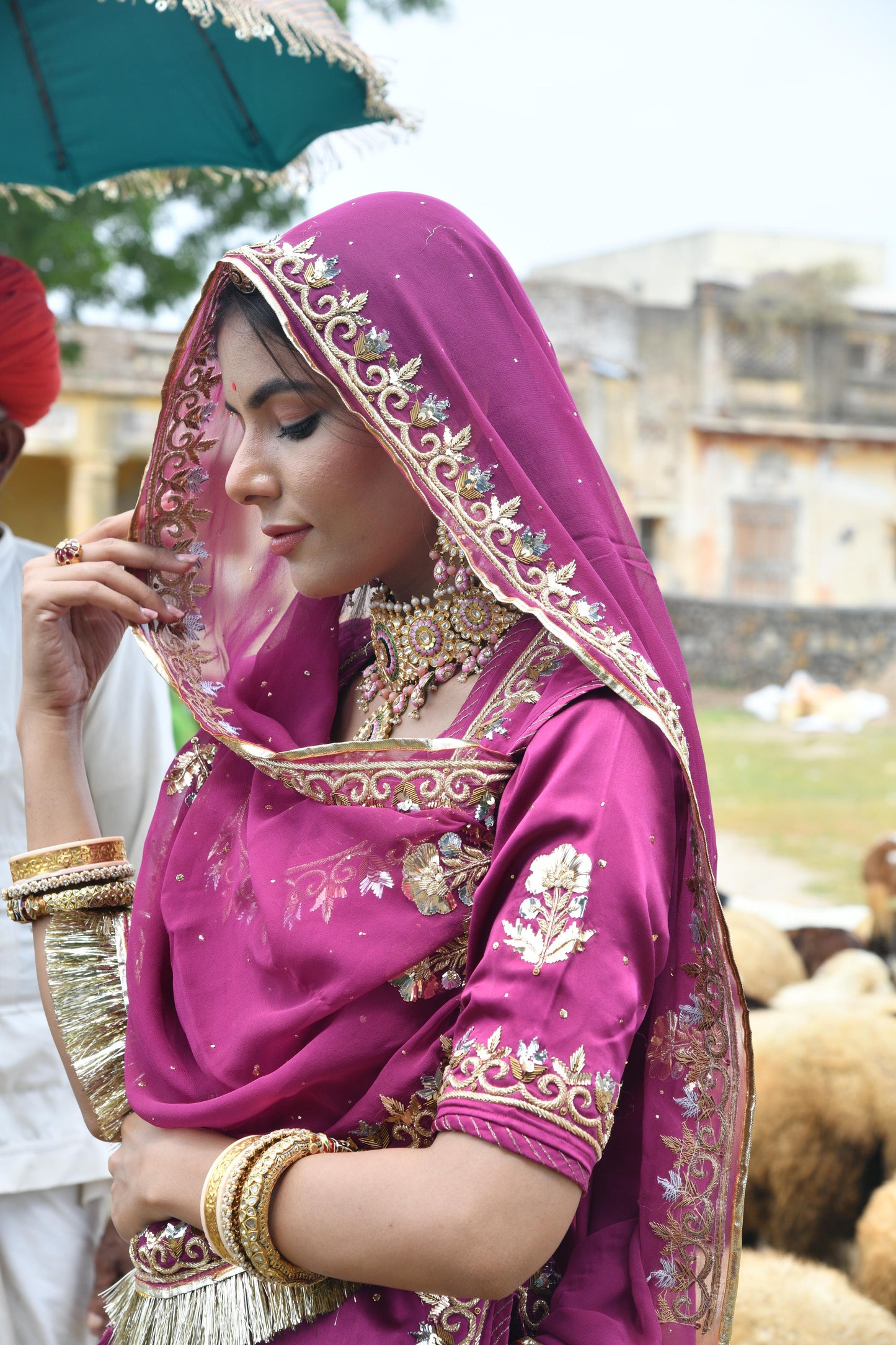 PURPLE LUXURY POSHAK SET